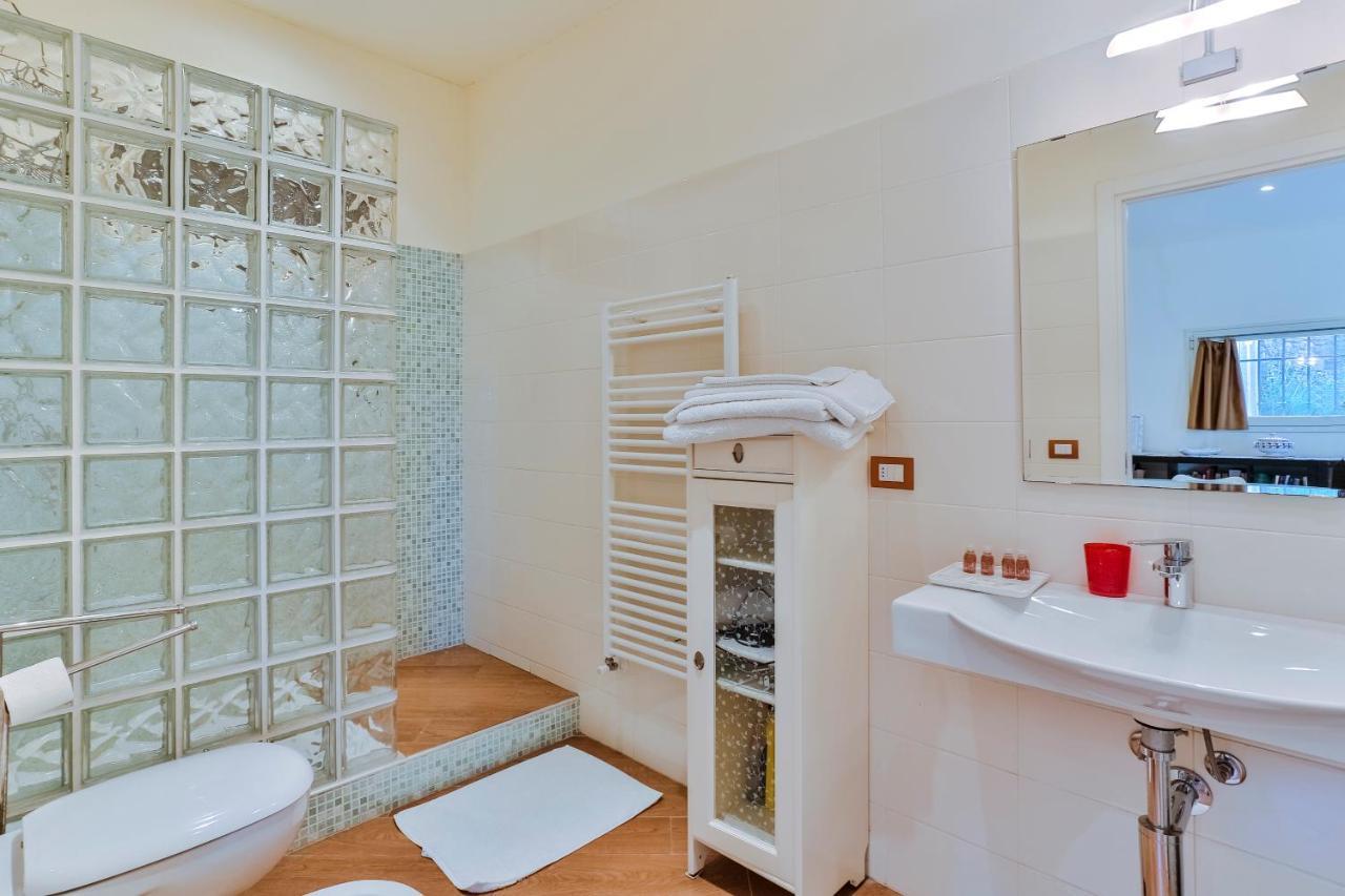 Suite Roxanne Sanremo Bagian luar foto
